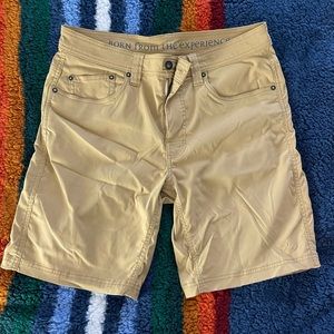 Men’s Prana Brion Shorts Sand Size: 32x9